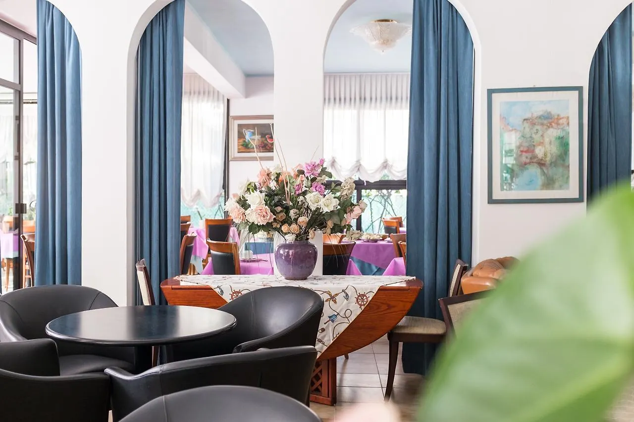 Hotel Barbiani Rimini Włochy